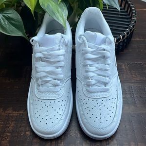 NWOT Nike Air Force 1